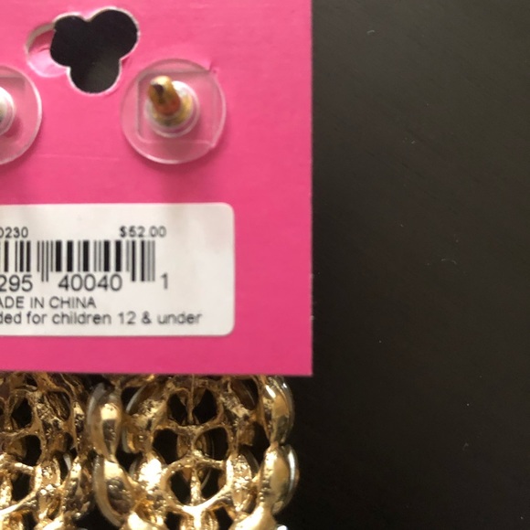 Betsey Johnson earrings brand new with tags. - Picture 4 of 4